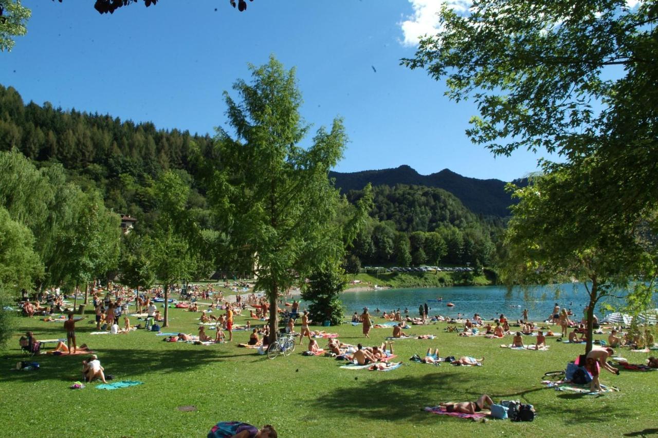 Family Wellness Camping Al Sole Molina di Ledro Exterior photo