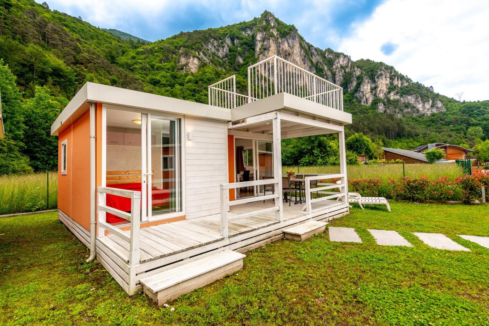 Family Wellness Camping Al Sole Molina di Ledro Exterior photo