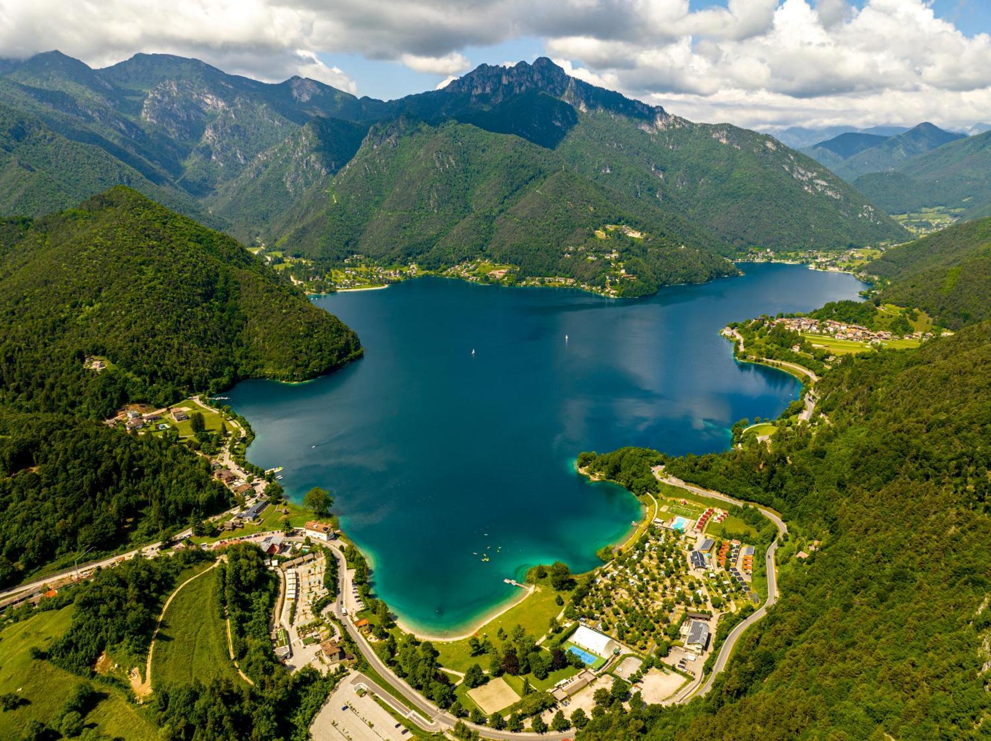 Family Wellness Camping Al Sole Molina di Ledro Exterior photo